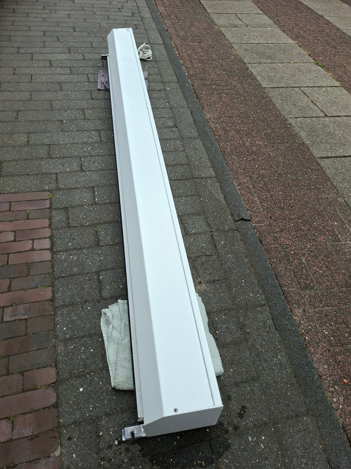 Twee witte aluminium rolluiken (Heroal) met Somfy gateway -, Ophalen, Gebruikt, Wit, 200 cm of meer