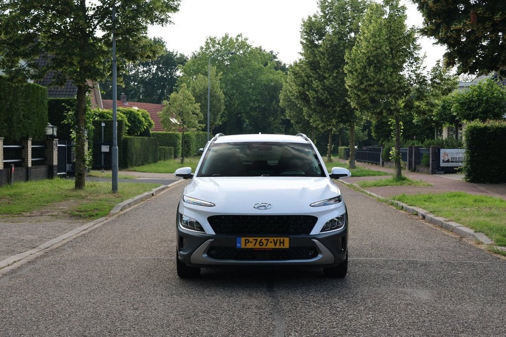 Hyundai Kona 1.0 T-GDI Fashion | 1e EIGENAAR | VIRTUAL COCKP, Auto's, Hyundai, Voorwielaandrijving, Gebruikt, Euro 6, Wit