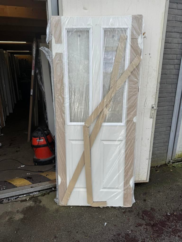 Opdek paneeldeur 83x201.5 cm linkshangend blankglas nr 246
