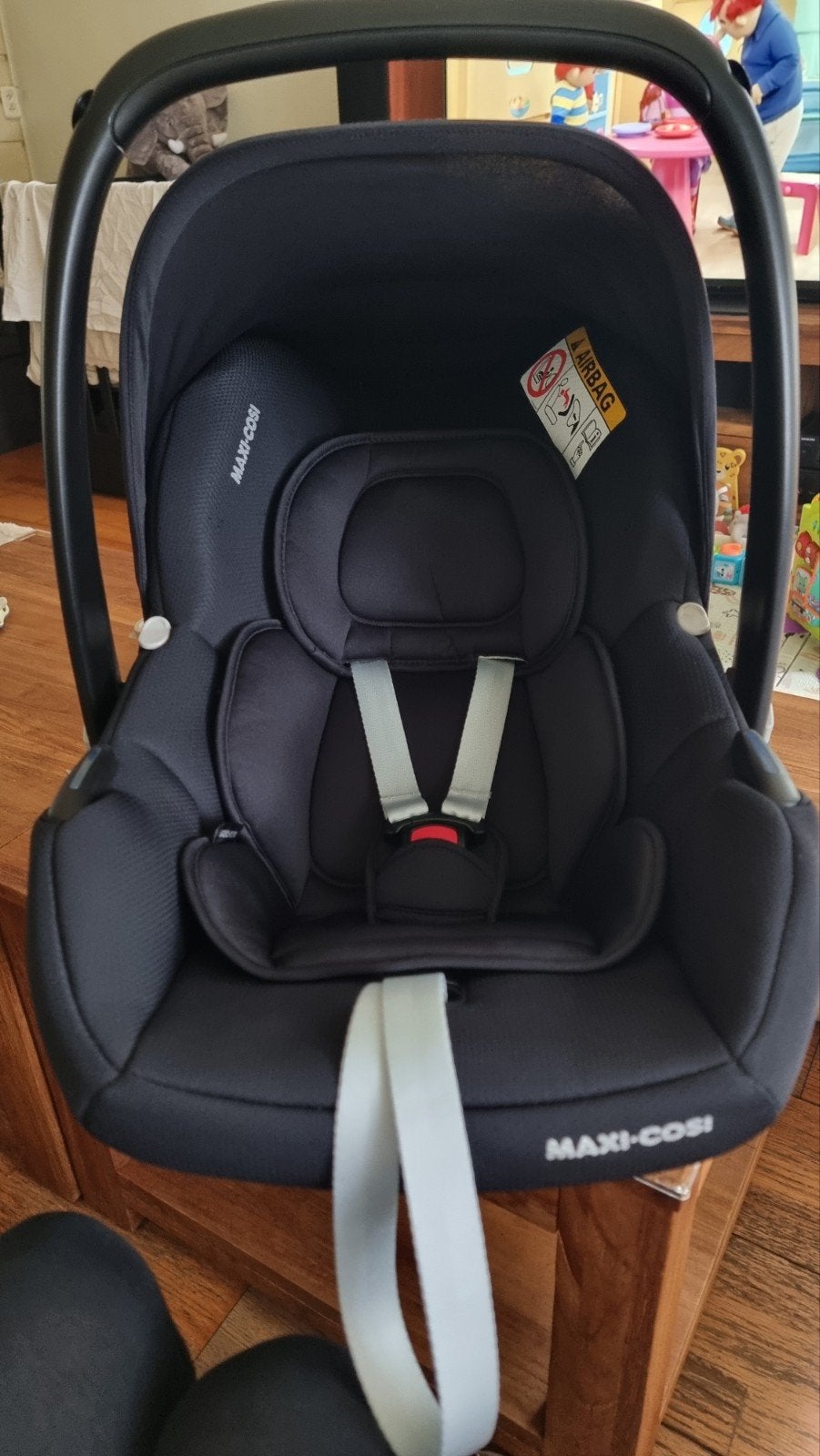 Maxi-Cosi Cabriofix i-Size met Easybase, Kinderen en Baby's, Autostoeltjes, Zo goed als nieuw, Maxi-Cosi, 0 t/m 13 kg, Autogordel of Isofix