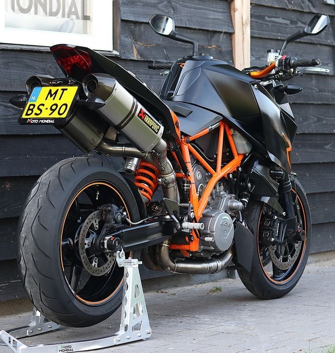 KTM 990 SUPER DUKE R (bj 2008) Akrapovic, Motoren, 2 cilinders, KTM, Motorrijbewijs A, Bedrijf