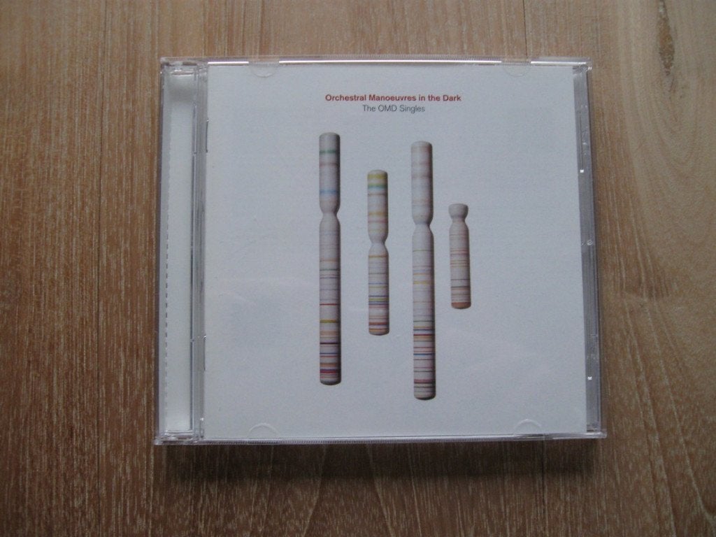 CD Orchestral Manoeuvres in the Dark - The OMD Singles, Ophalen of Verzenden, Zo goed als nieuw, Pop, Album