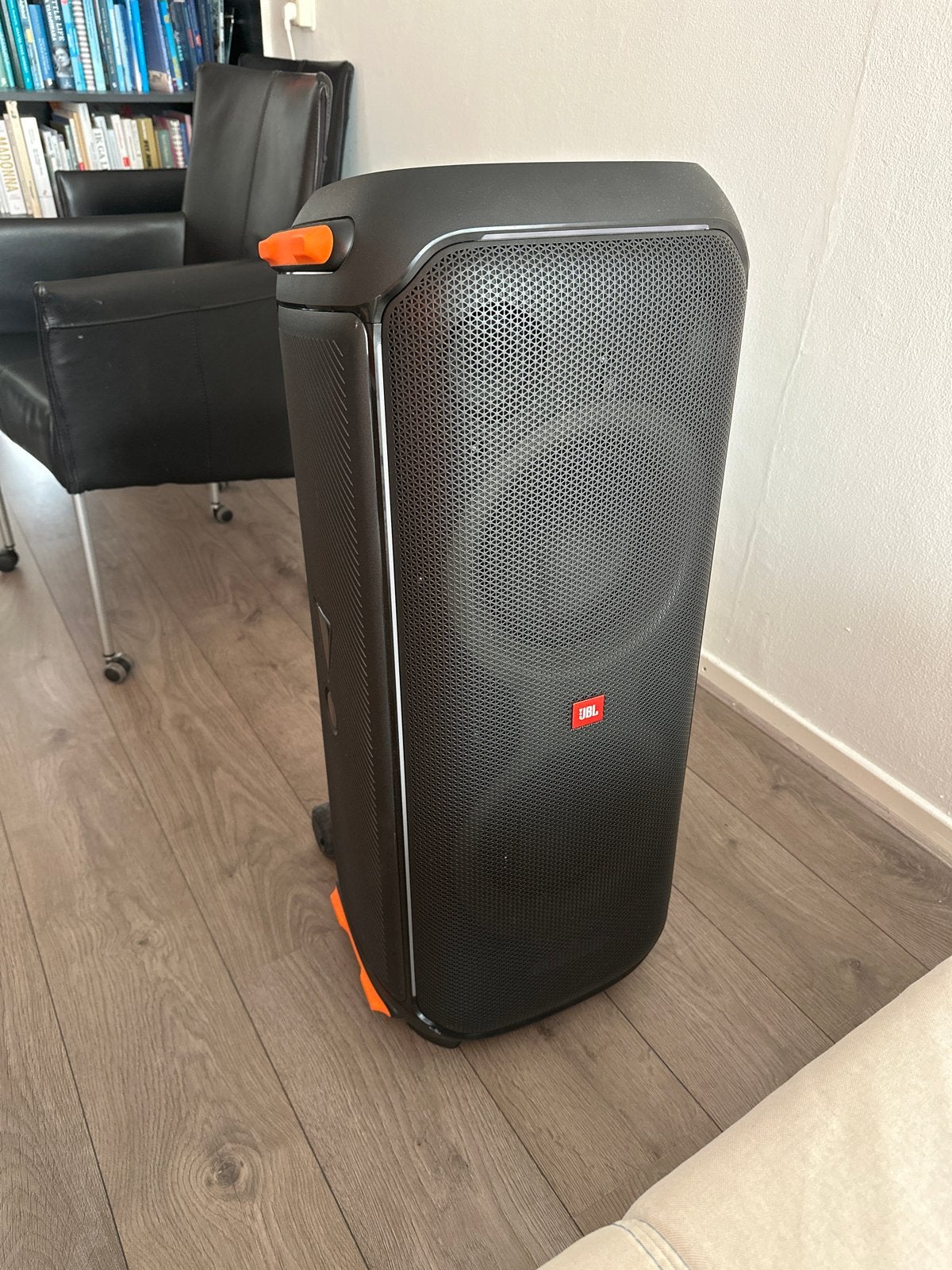 JBL Partybox 710 - Krachtige Party Speaker met Lichteffecten, JBL, Party speaker, Zo goed als nieuw, Bluetooth