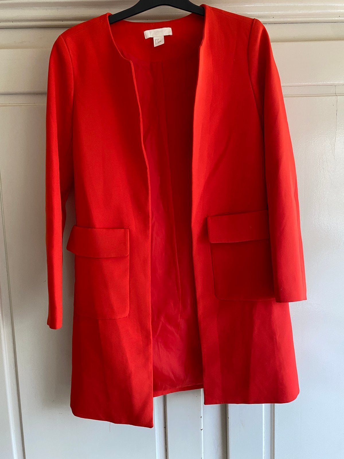 Heel mooi tomaat rode lange blazer H&M 36, Ophalen of Verzenden, Zo goed als nieuw, Maat 36 (S), Rood