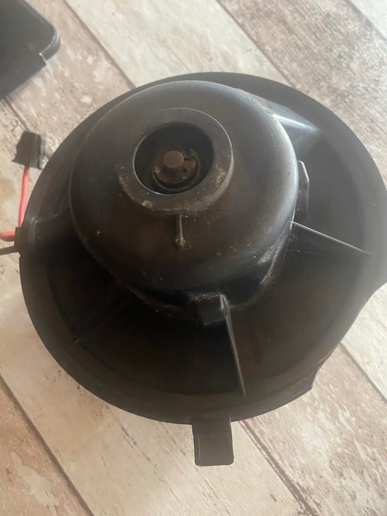 VW Golf ventilator kachel, Ophalen of Verzenden, Gebruikt, Volkswagen