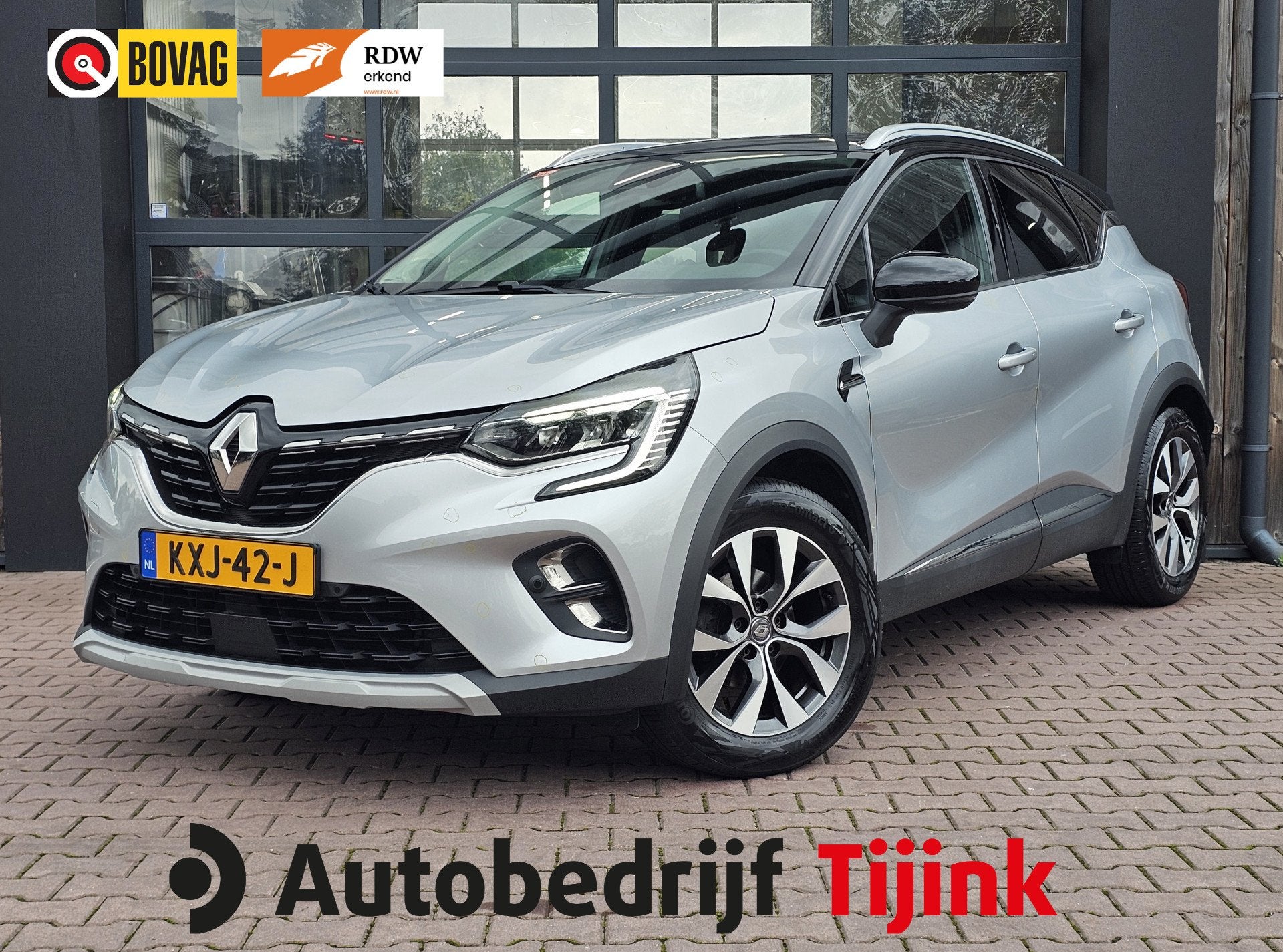 Renault Captur 1.3 TCe 130 Intens | Automaat | LED | ACC | T, Auto's, Stof, Gebruikt, 4 cilinders, Met garantie (alle)