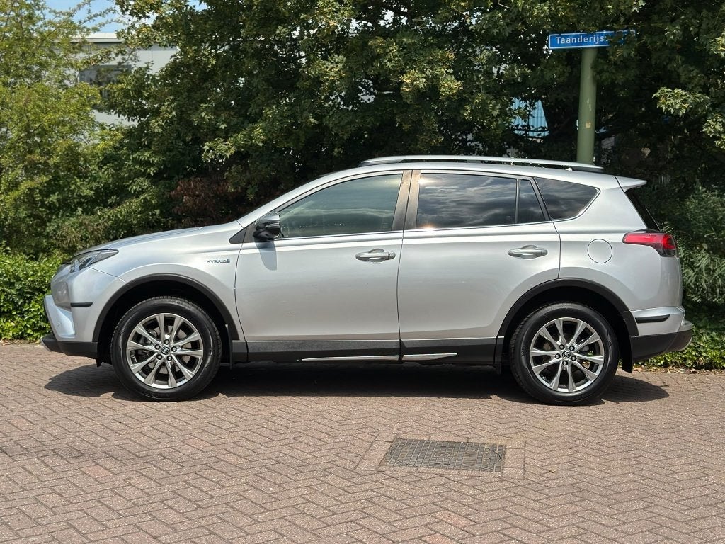 Toyota RAV4 2.5 Hy. AWD Ex. Bns (bj 2016, automaat), Auto's, Automaat, Gebruikt, Euro 6, 1650 kg