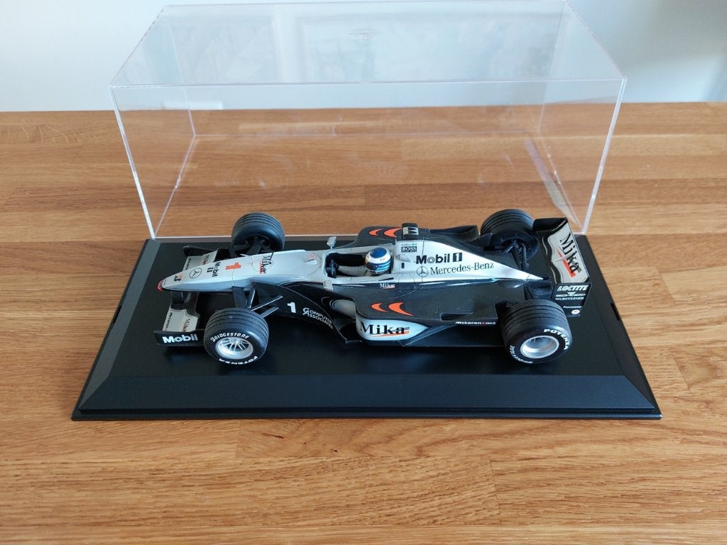 1999 McLaren MP4/13 #1 Mika Häkkinen PMA MiniChamps 1:18, Hobby en Vrije tijd, Ophalen of Verzenden, Zo goed als nieuw, Auto, MiniChamps