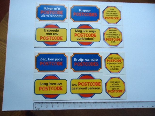 sticker 1978 PTT POST Postcode vel brievenbus retro 2x groot, Ophalen of Verzenden, Zo goed als nieuw