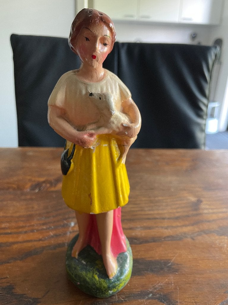 brocante beeldje meisje met hondje NU €4,50, Ophalen