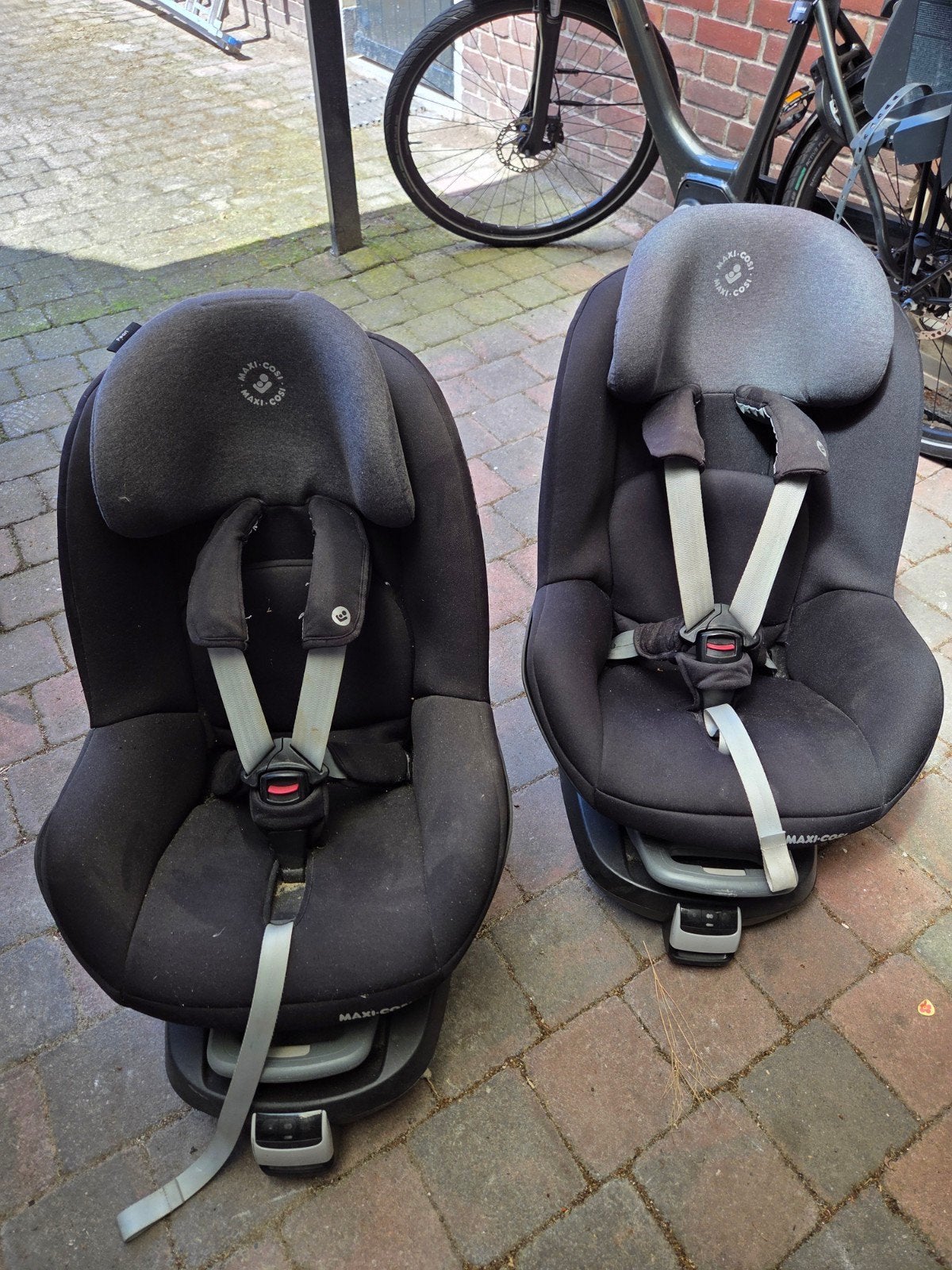 Maxi cosi Pearl auto stoel met isofix onderstel, Kinderen en Baby's, Autostoeltjes, Ophalen, Gebruikt, 9 t/m 18 kg, Isofix