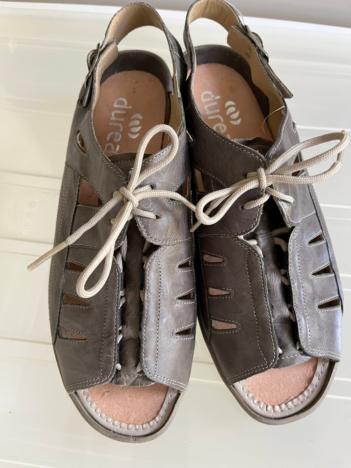 Durea.  Leer.  Maat.  39, Kleding | Dames, Schoenen, Ophalen of Verzenden, Zo goed als nieuw, Zwart