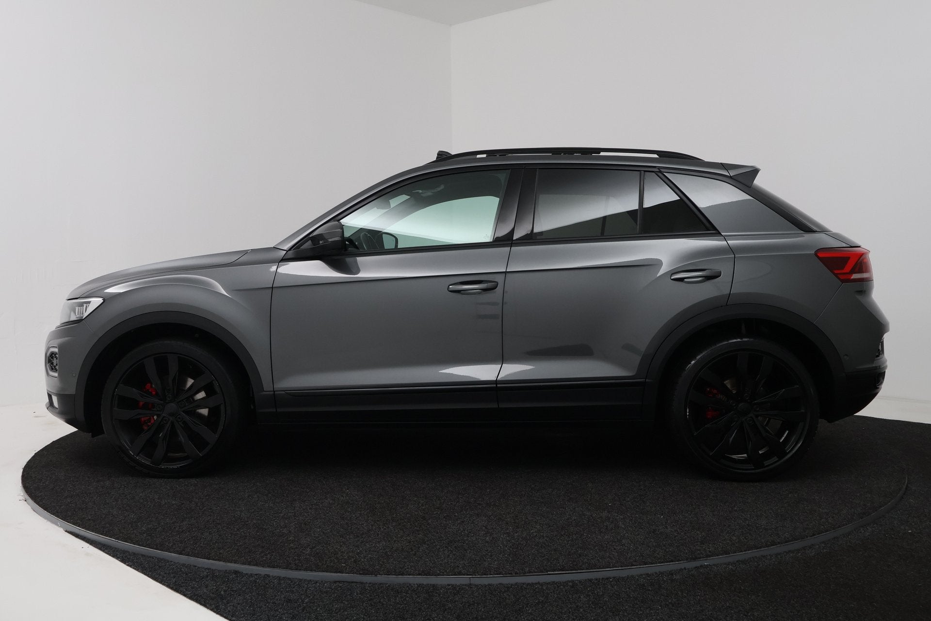 Volkswagen T-Roc 2.0 TSI 4Motion Sport (PANORAMADAK, STOEL/S, Automaat, 15 km/l, Gebruikt, 1984 cc