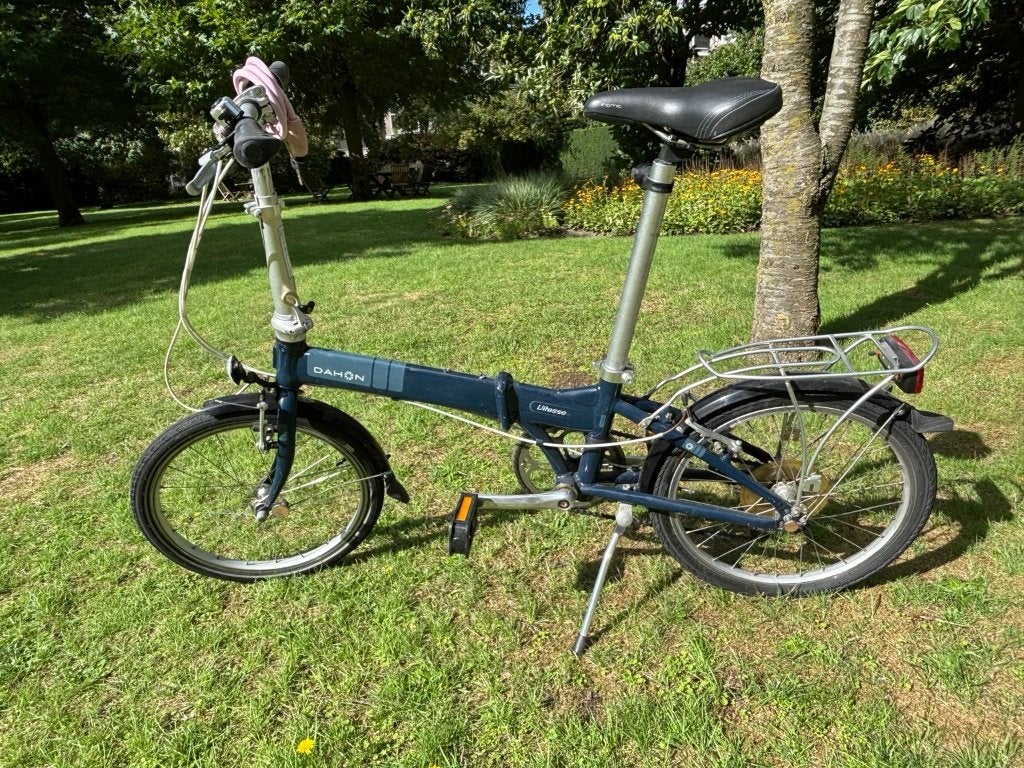 Dahon Vitesse vouwfiets blauw – met bagagedrager, Ophalen, 20 inch of meer, Gebruikt, Velgrem