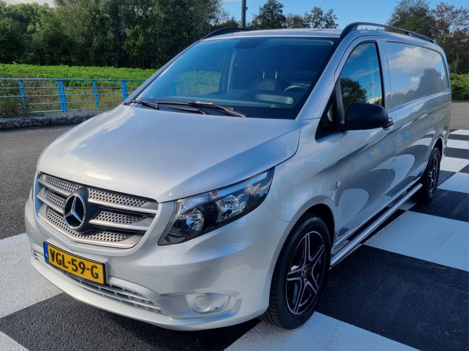 Mercedes-Benz Vito 1.6 CDI Verlengd 84KW 2020 Grijs, 4 cilinders, Diesel, Particulier, Te koop