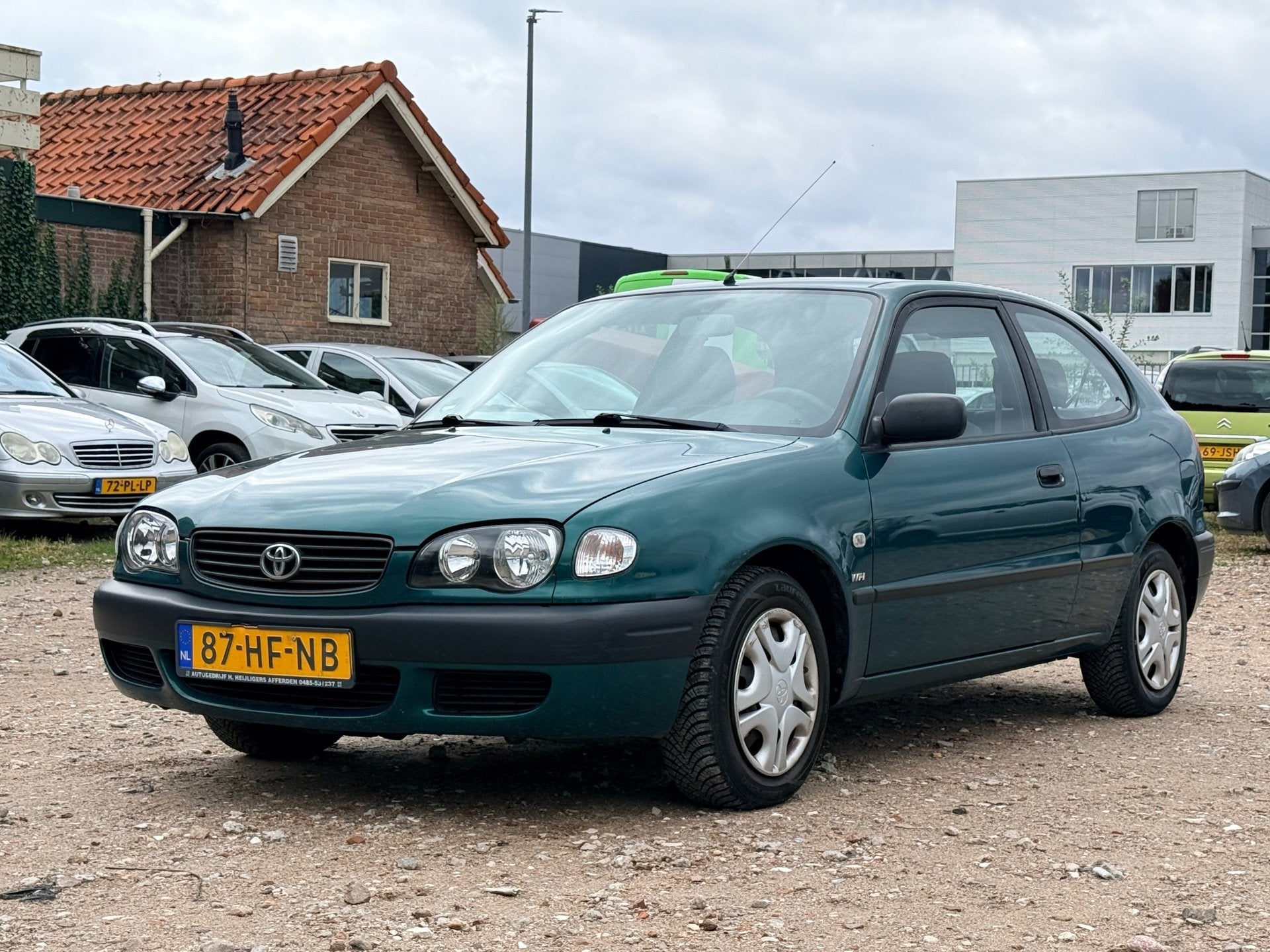 Toyota Corolla 1.6 VVT-i / AUTOMAAT, Auto's, Toyota, 450 kg, Gebruikt, 4 cilinders, 49 €/maand