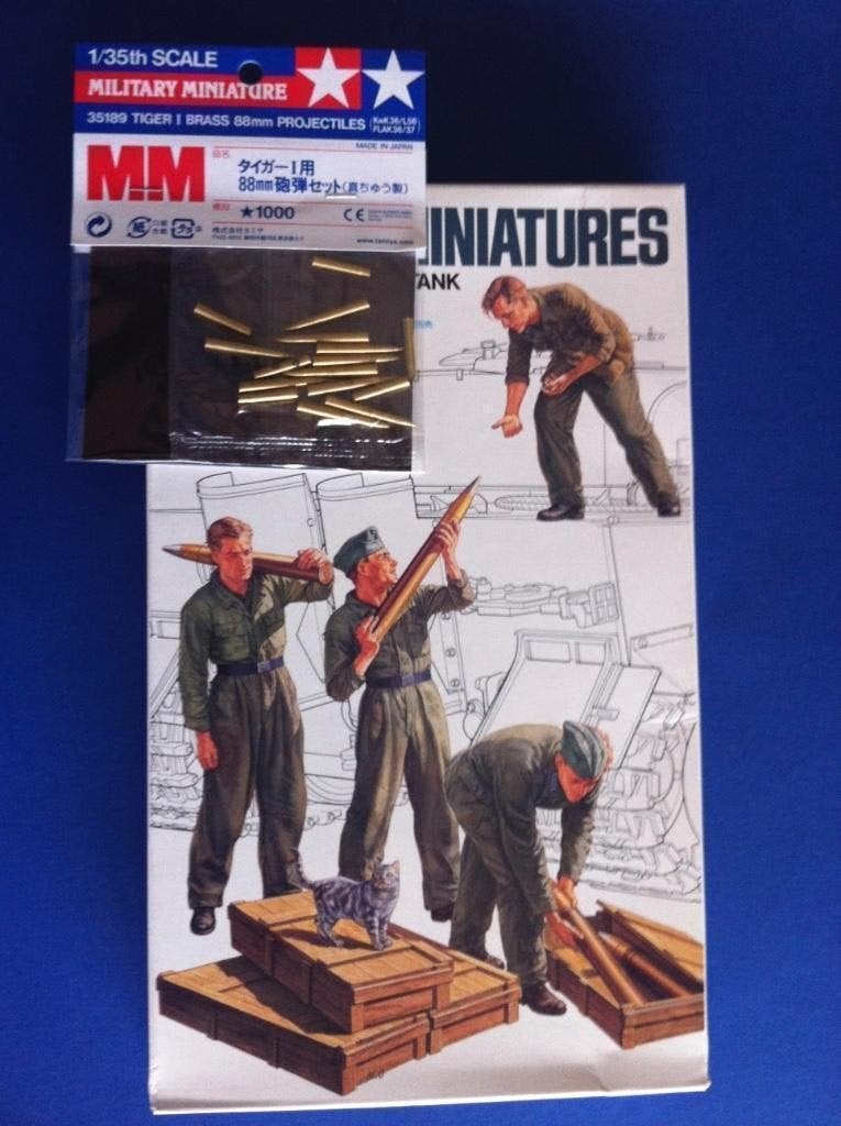 Tamiya 35188 35189 Ammo crew with brass Tiger shells 1/35, Hobby en Vrije tijd, Ophalen of Verzenden, Nieuw, 1:35 tot 1:50