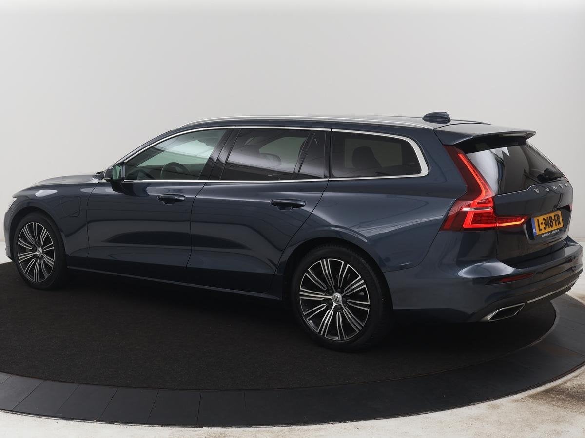Volvo V60 2.0 T8 Recharge AWD Inscription | SOH 82% | Trekha, Gebruikt, Euro 6, 4 cilinders, Blauw