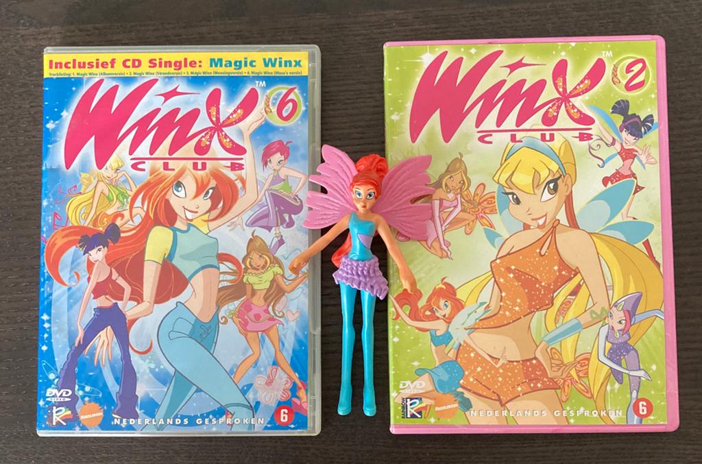 2 Winx dvds (1 met cd single) plus een poppetje, Cd's en Dvd's, Alle leeftijden, Ophalen of Verzenden, Gebruikt