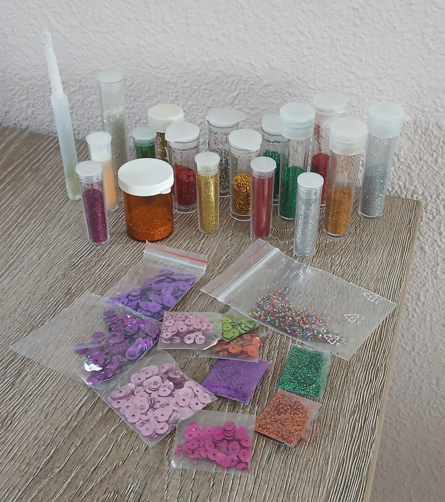 Heel veel glitter in potjes en zakjes, Geschikt voor karton, Nieuw, Meerkleurig, Ophalen of Verzenden
