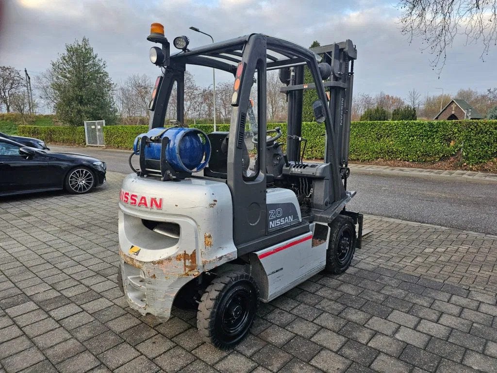 Nissan U1D2A18LQ Heftruck (bj 2013), Zakelijke goederen, 1000 tot 2000 kg, LPG, Heftruck, Nissan