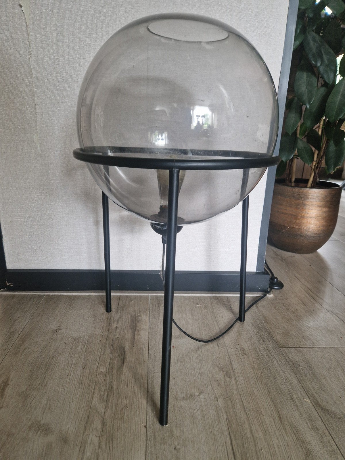 Leuke vloerlamp, Ophalen, Gebruikt, Rond, Glas