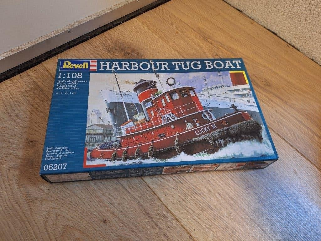 Revell 05207 Harbour Tug Boat, nieuw in doos, Hobby en Vrije tijd, Modelbouw | Boten en Schepen, Ophalen of Verzenden, Nieuw, 1:50 tot 1:200