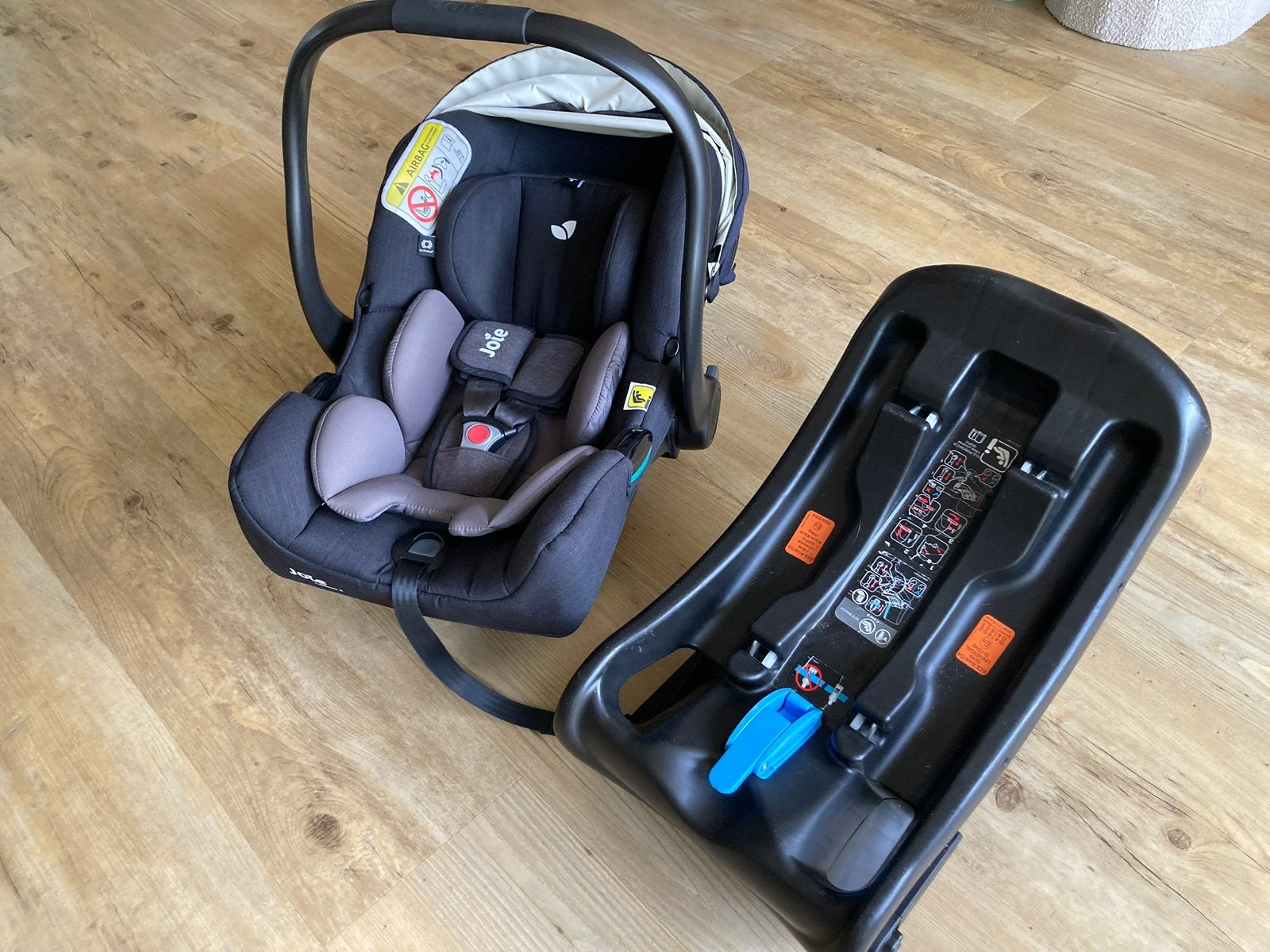 Joie I-gemm 3 autotstoel incl. base, Autogordel of Isofix, Gebruikt, 0 t/m 13 kg, Ophalen