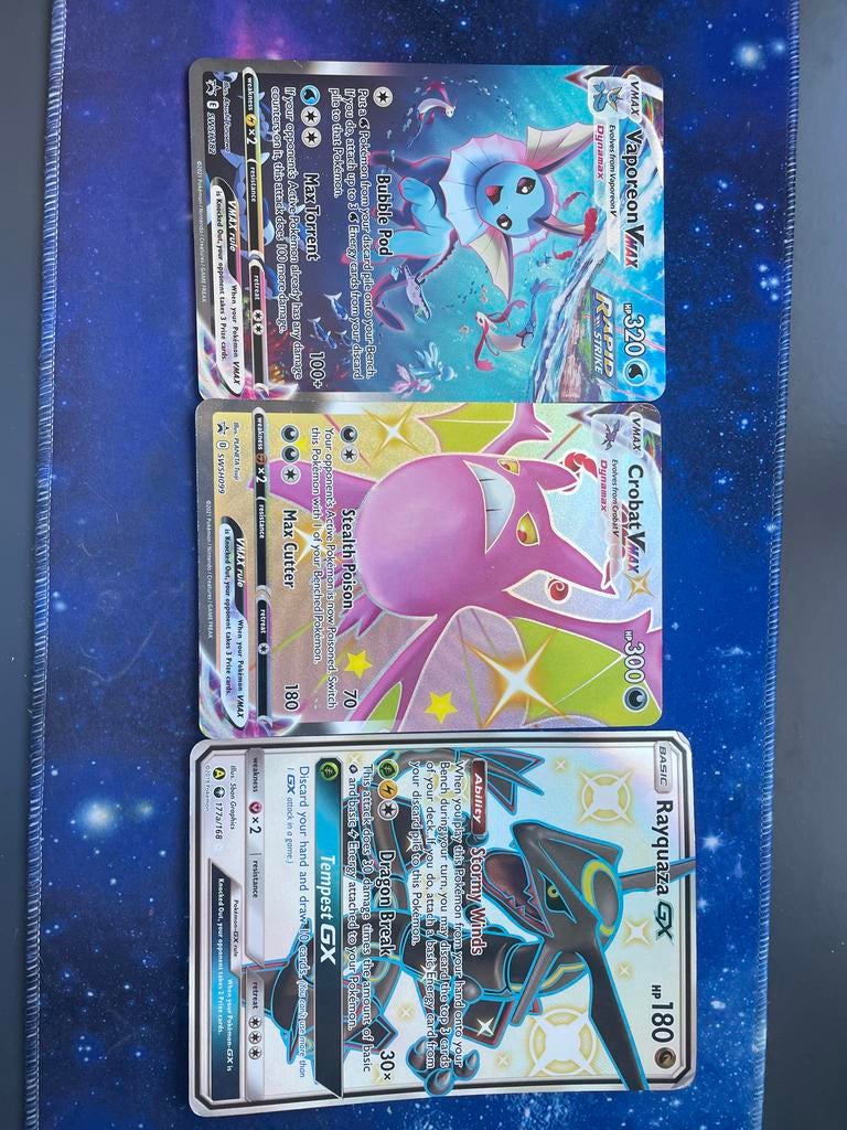 3 mooie grote jumbo Pokémon kaarten VMAX GX Crobat Vaporeon, Verzenden, Zo goed als nieuw, Meerdere kaarten