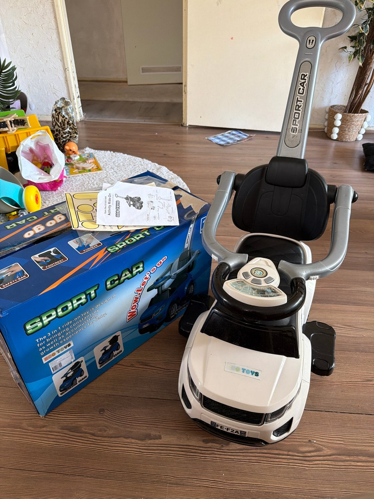 Sport Car 3-in-1 Loopauto met Duwstang, Kinderen en Baby's, Ophalen of Verzenden, Zo goed als nieuw, Loopvoertuig