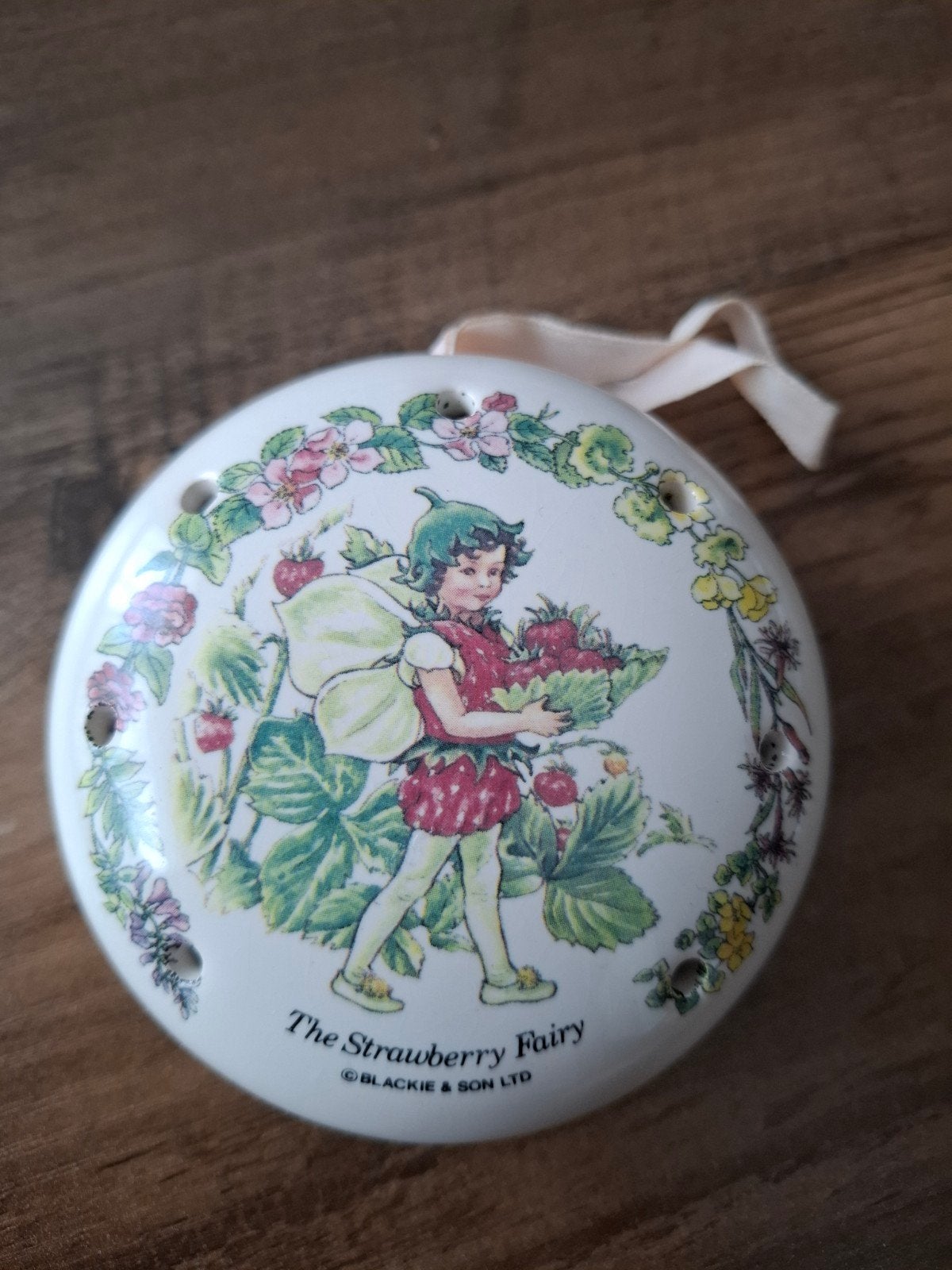 Vintage  The Strawberry Fairy potpourri houder, Verzamelen, Poppetjes en Figuurtjes, Ophalen of Verzenden, Gebruikt