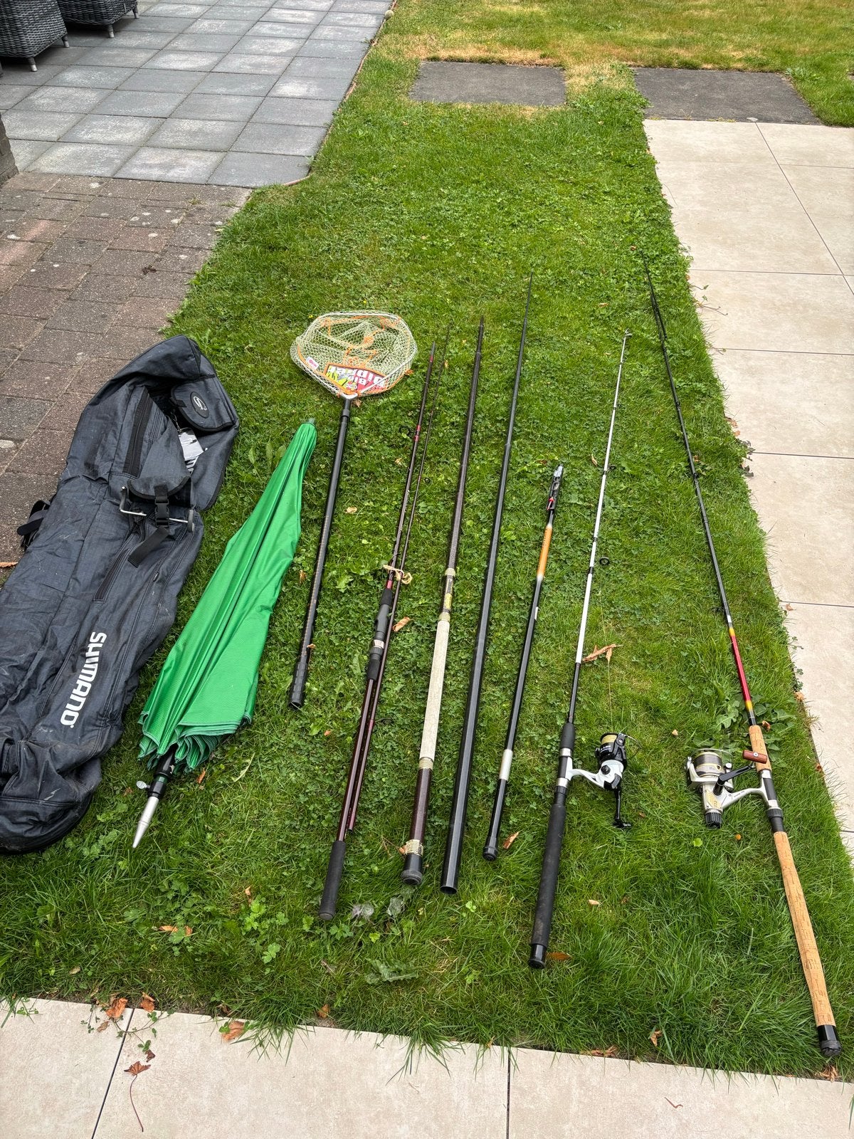 Complete visuitrusting met hengels, molens en viskoffer, Watersport en Boten, Ophalen, Gebruikt, Complete hengel