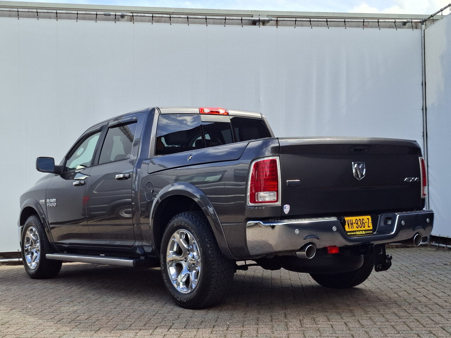 Dodge Ram 1500 5.7 V8 5-Pers Stoelkoel+verw. origNL Trekhaak, Auto's, Euro 5, Gebruikt, 8 cilinders, 5654 cc
