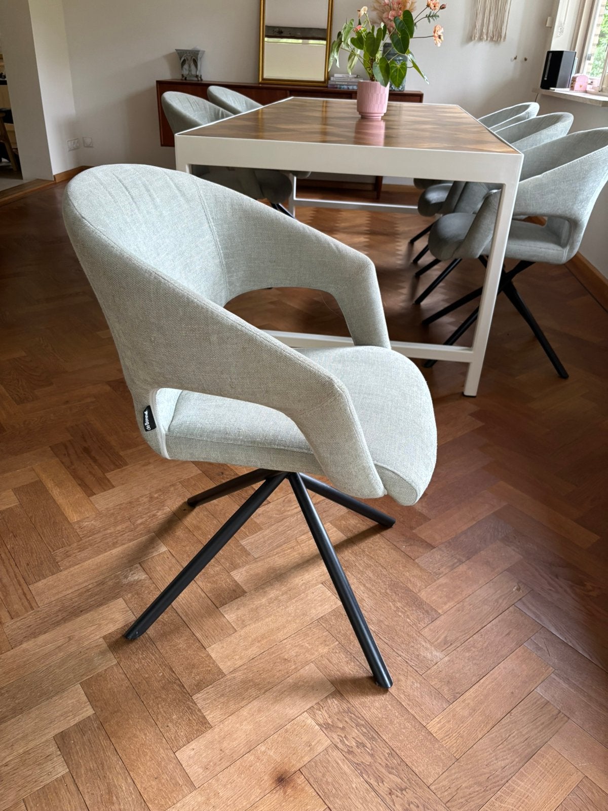 6 stuks Van Bommel eettafel stoelen kleur licht zeegroen, Ophalen, Overige kleuren, Zo goed als nieuw, Stof