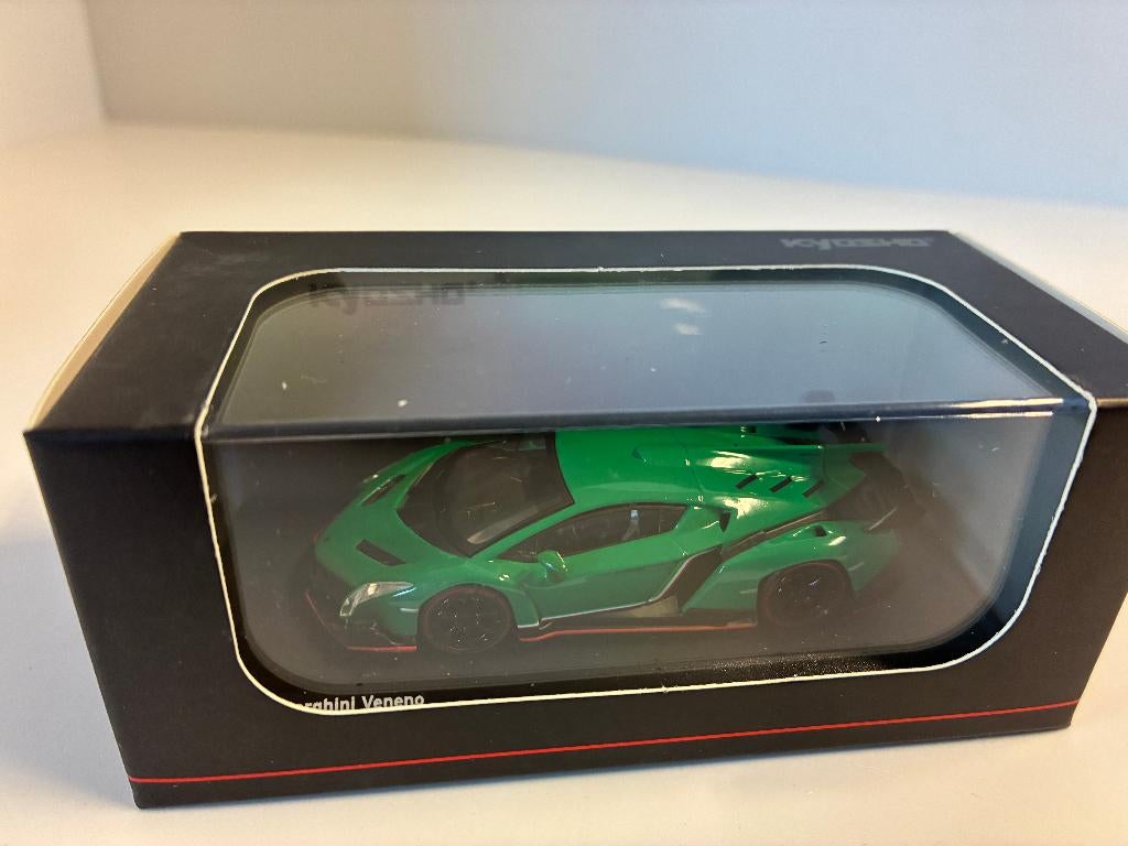89658: Lamborghini Veneno - Kyosho 1:64, Modelbau & Spielwaren Vordermaier, Auto, Ophalen of Verzenden, Info@kyoshoeurope.com