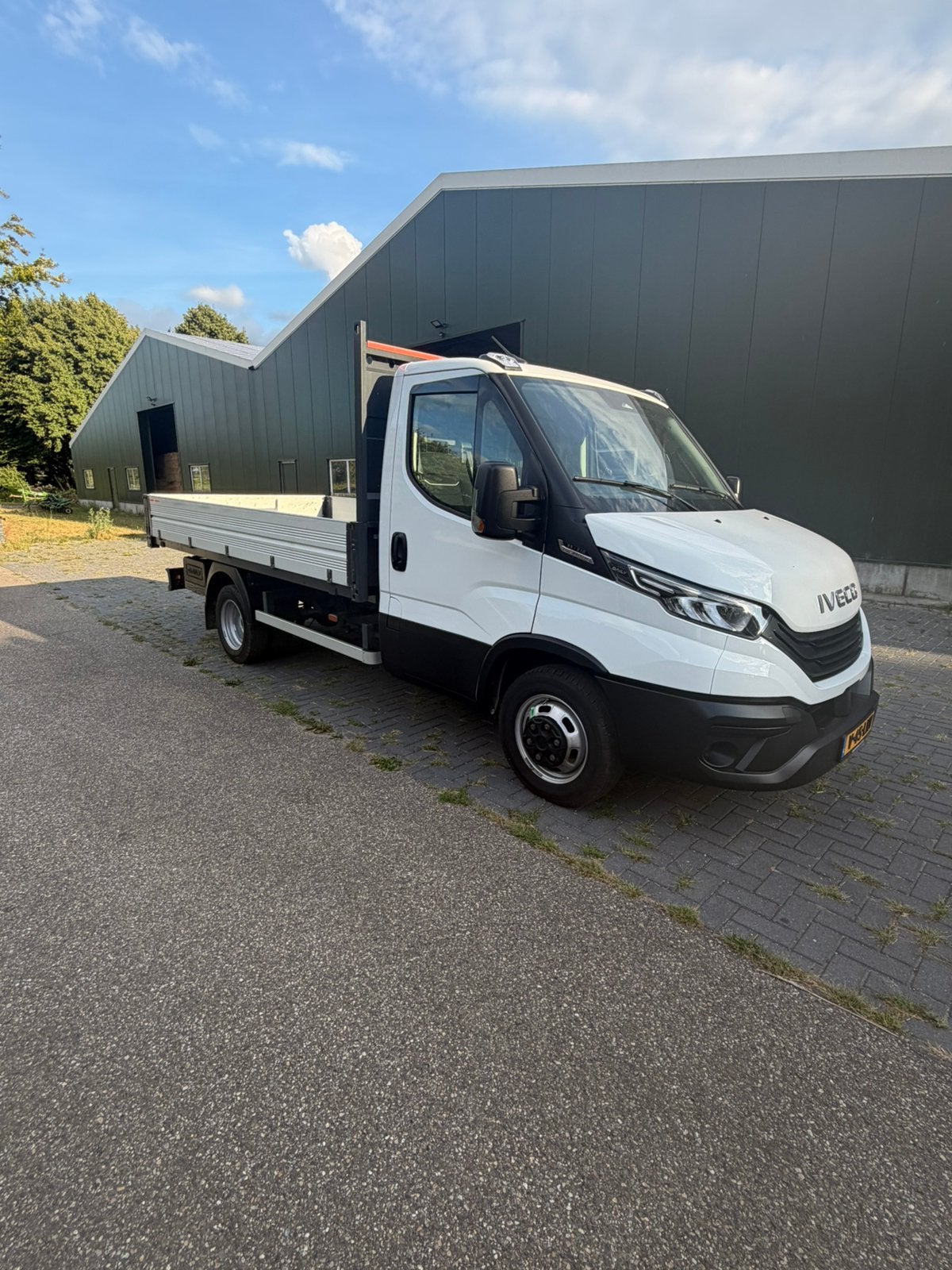 veco Daily 35C-210 3.0L  Kipper 210PK automaat, Automaat, 4 cilinders, Iveco, Wit