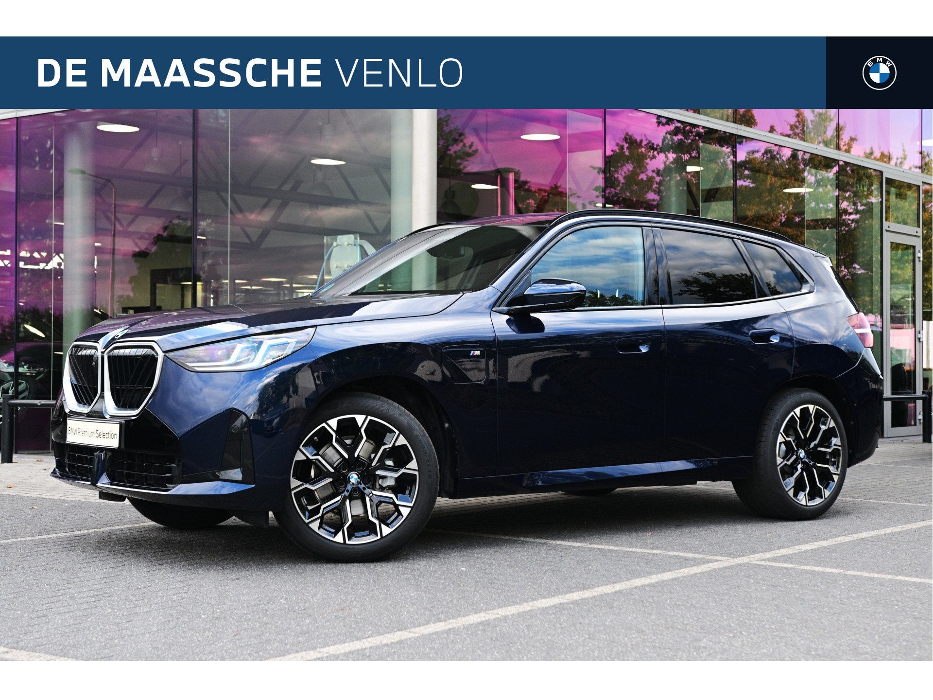 BMW X3 30e xDrive M Sport Automaat / Panoramadak / Trekhaak, Gebruikt, Zwart, 4 cilinders, Met garantie (alle)