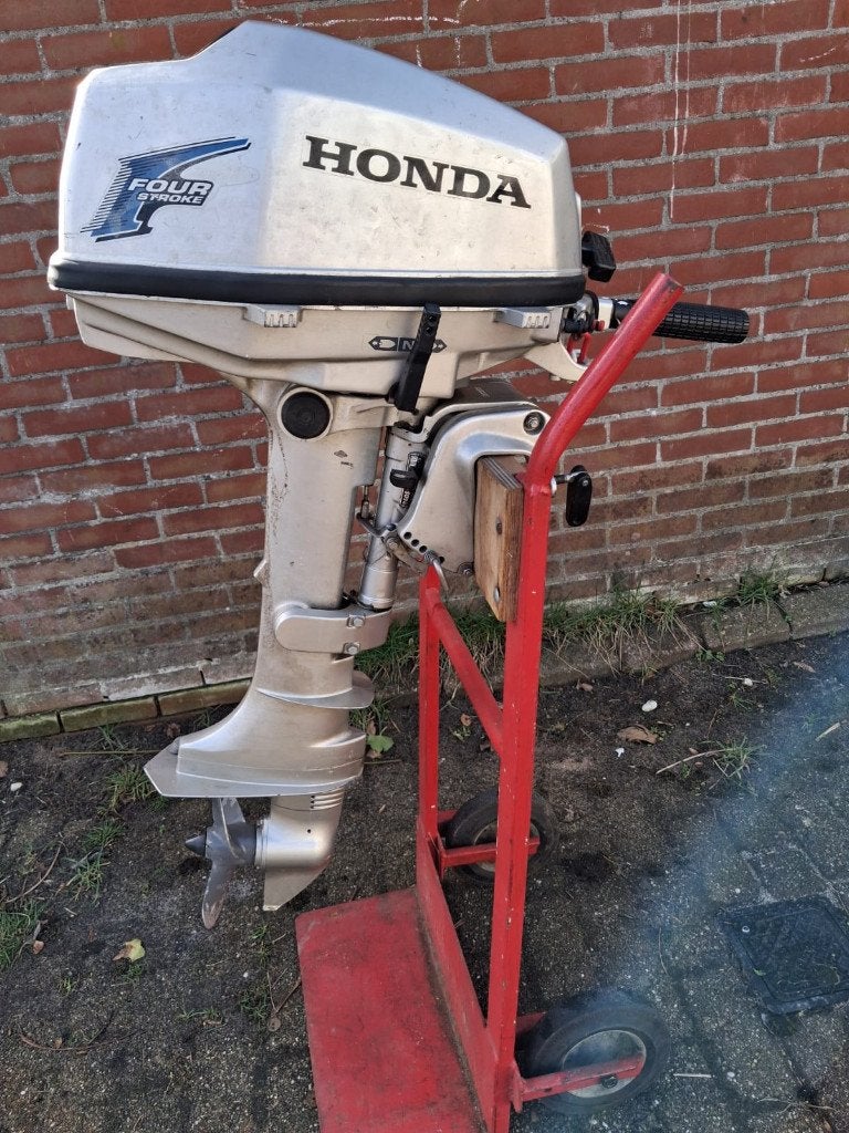 Buitenboordmotor, Ophalen, Gebruikt, 5 tot 10 pk, Viertaktmotor