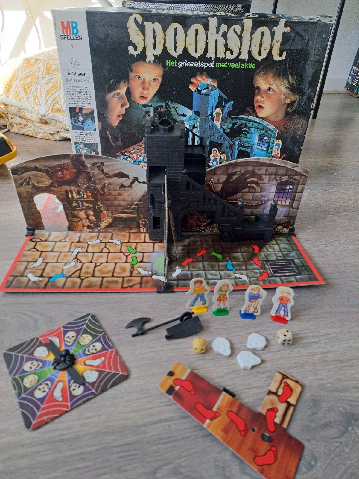 Spookslot Bordspel - uit 1985, Drie of vier spelers, Ophalen of Verzenden, Gebruikt, MB Spellen
