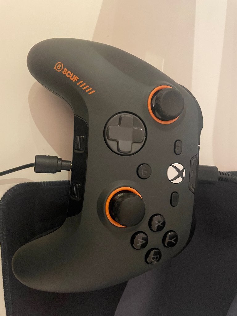Scuf valor Pro Controller voor Xbox - Zo goed als nieuw, Ophalen of Verzenden, Zo goed als nieuw, Controller, Draadloos