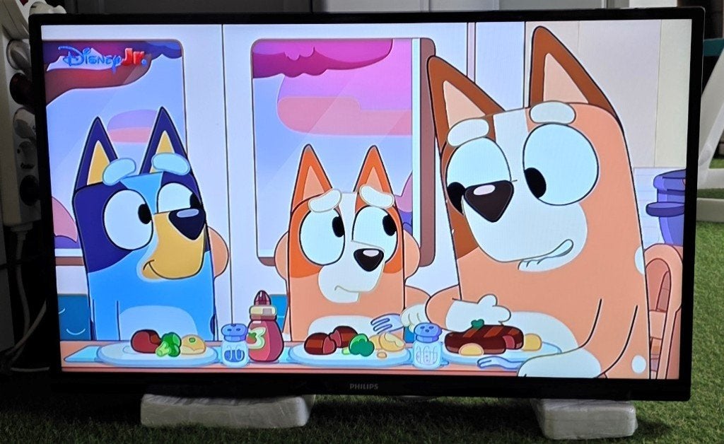 Philips TV 32 inch 81cm met HDMI USB, Ophalen, Gebruikt
