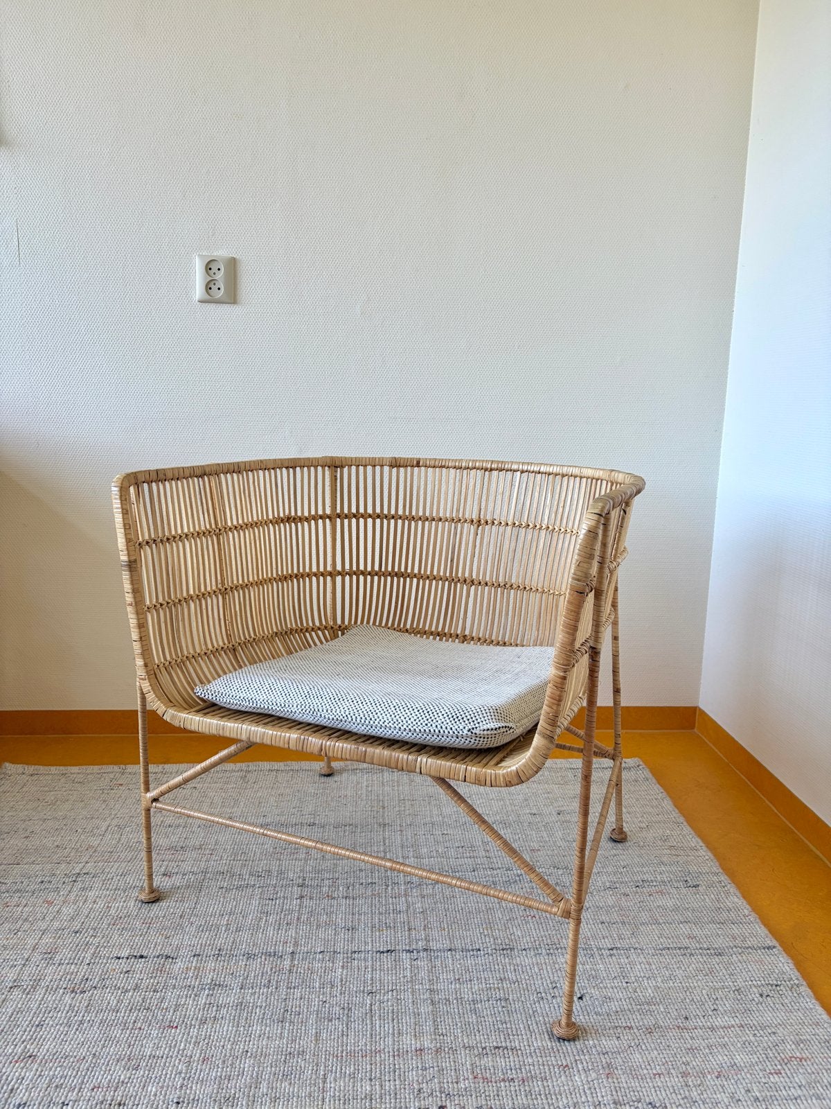 House Doctor Cuun rotan fauteuil met origineel kussen, Ophalen, Overige kleuren, Riet of Rotan, Zo goed als nieuw