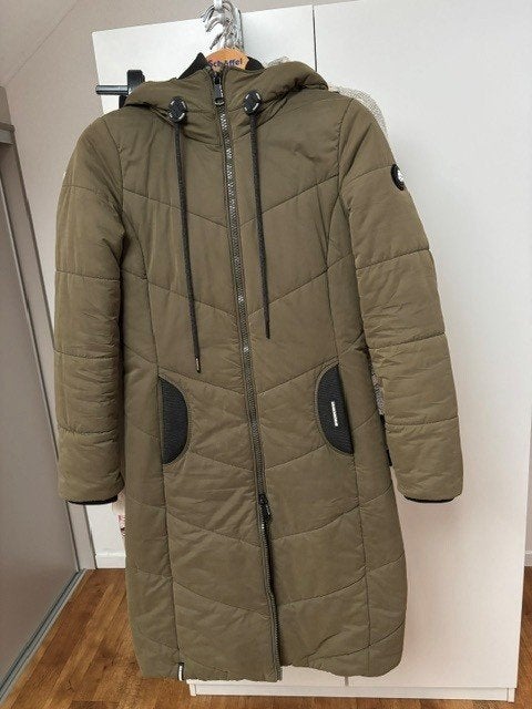 Dames Jas Khujogenuine Small Regular, Ophalen of Verzenden, Zo goed als nieuw, Maat 36 (S), Groen