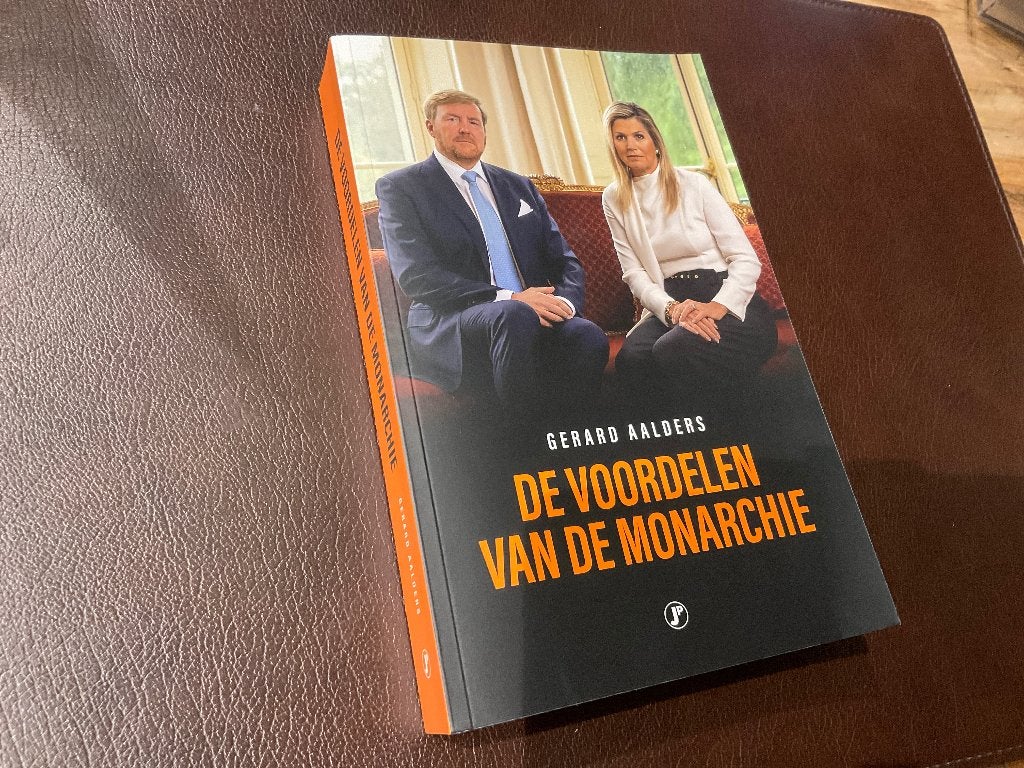 Voordelen van de monarchie, Boeken, Maatschappij en Samenleving, Nieuw, Ophalen of Verzenden, Nederland