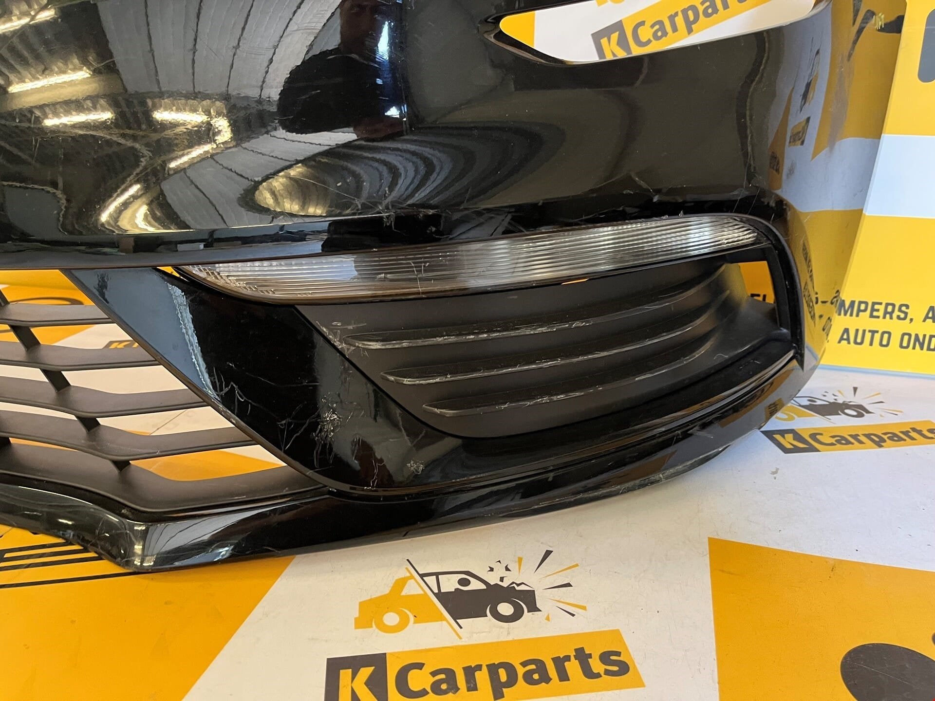 Voorbumper Renault Megane IV4 2015/2019 origineel bumper, Info@fabrikant.eu, Ophalen of Verzenden, Bumper, Fabrikant BV