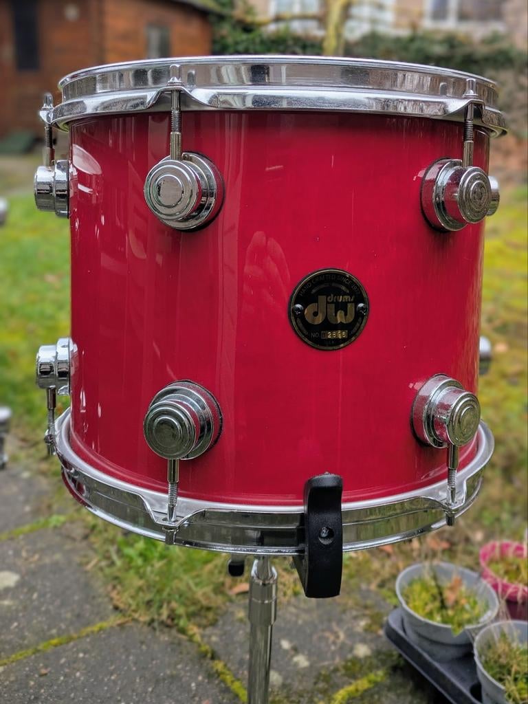 DW Collectors 12x10 Tom - Rode Lakafwerking, Muziek en Instrumenten, Drumstellen en Slagwerk, Ophalen of Verzenden, Zo goed als nieuw
