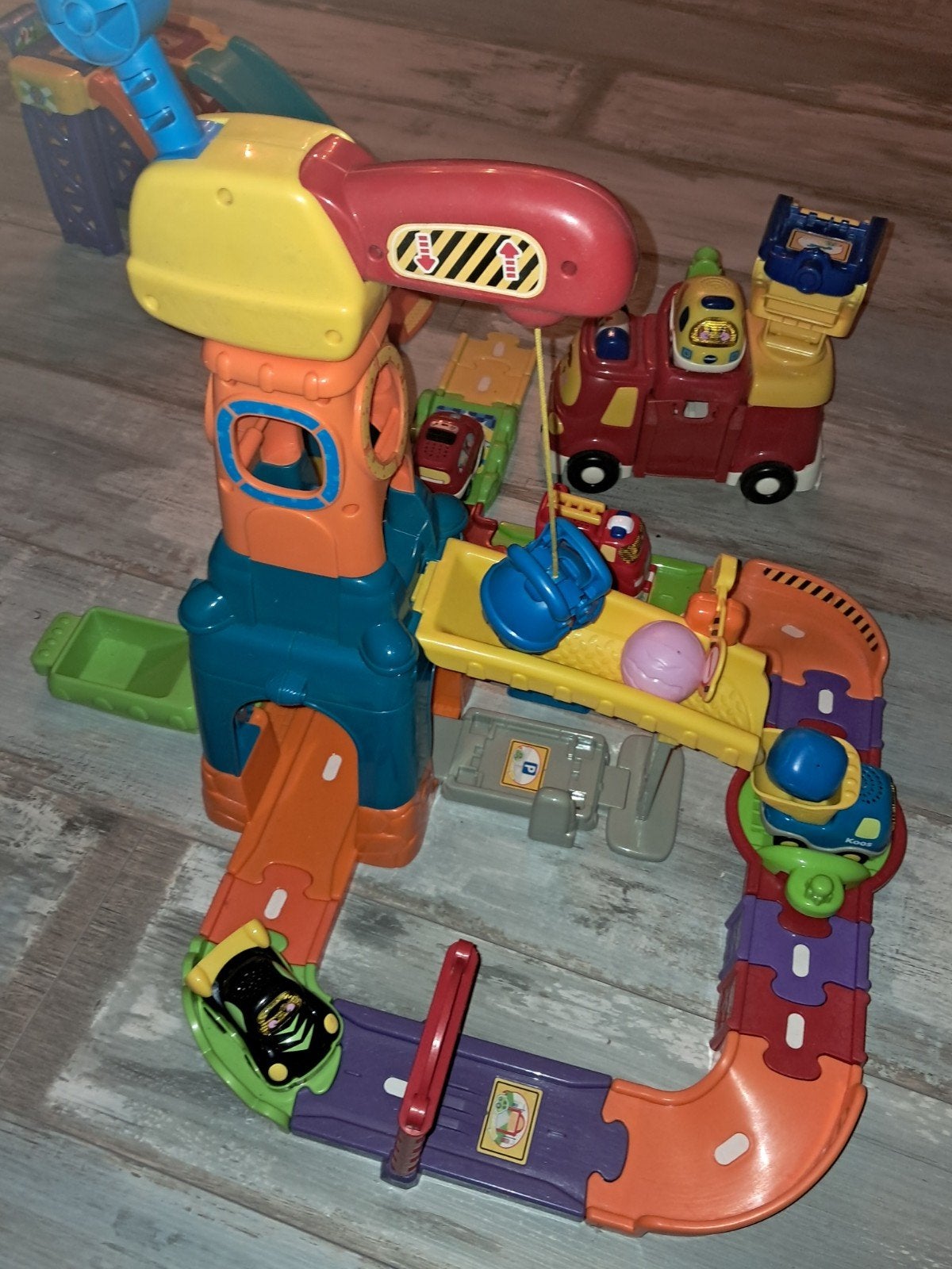 VTech Toet Toet Auto's Brandweerkazerne en Voertuigen, Ophalen, Gebruikt