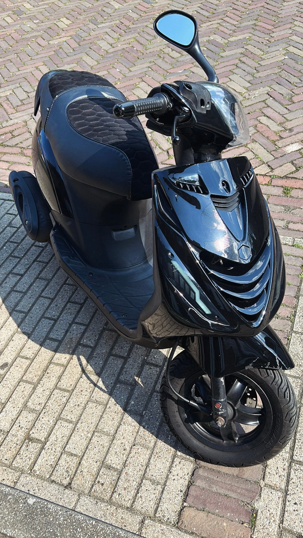 Piaggio Zip 80cc 2017, Fietsen en Brommers, Scooters | Piaggio, Zip, Ophalen of Verzenden, Zo goed als nieuw, Benzine