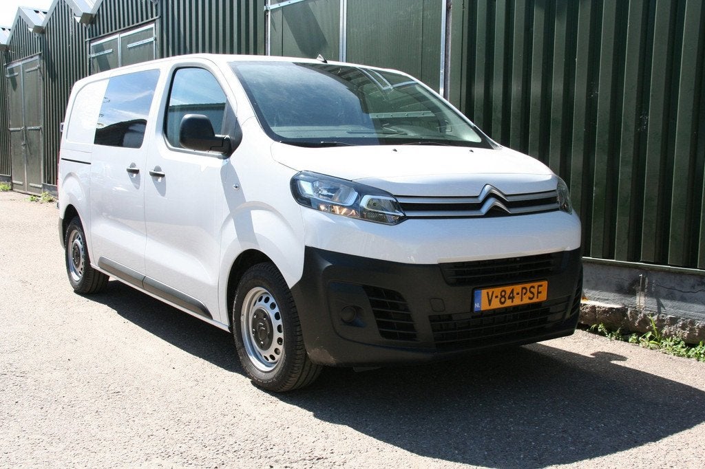 Citroen E-Jumpy L2 DC 50 kWh 100% elec zero emissie 5 persoo, Auto's, Bestelauto's, Gebruikt, Zwart, Citroën, 230 km
