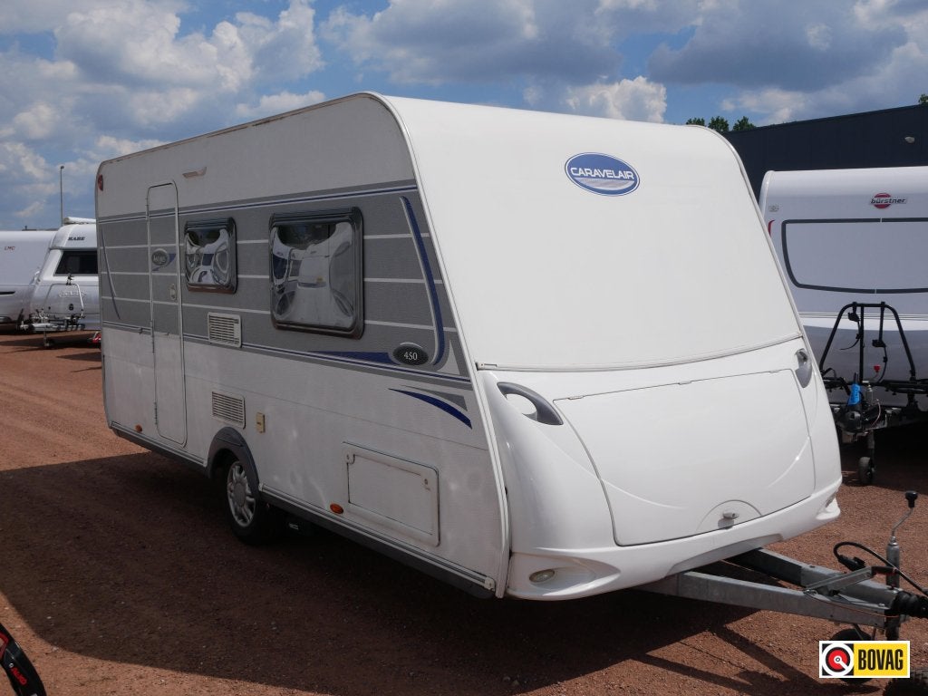 Caravelair Antares Luxe 450 Incl. mover, Caravans en Kamperen, Caravans, Bedrijf, Treinzit, 750 - 1000 kg, 5 tot 6 meter